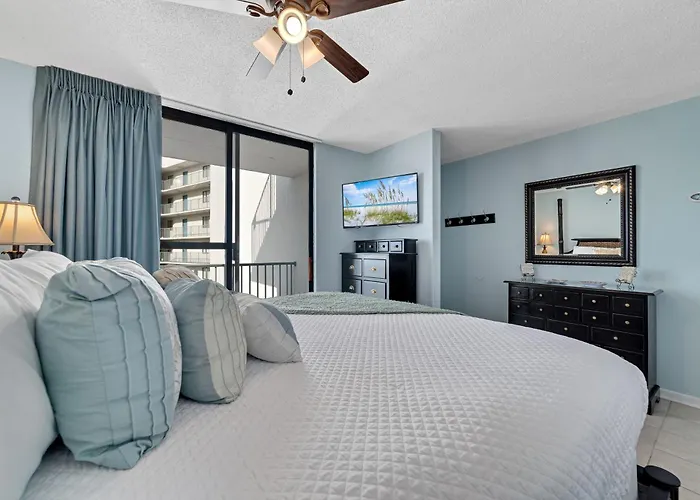 Gulf Shores Surf & Racquet Club 401A